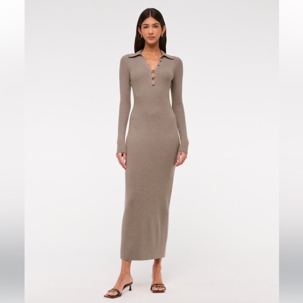 A&F Long-Sleeved Collared Sweater Midi Dress. M. Only worn once